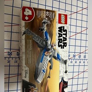 Star Wars Lego X-Wing fighter w/Poe Dameron